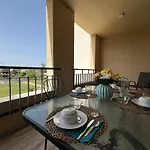 Gardens Pool By Fhr Golf, Piscina E Parking