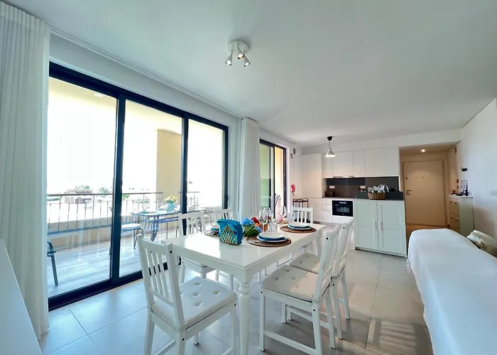 Gardens Pool By Fhr Golf, Piscina E Parking Lejlighed Quarteira