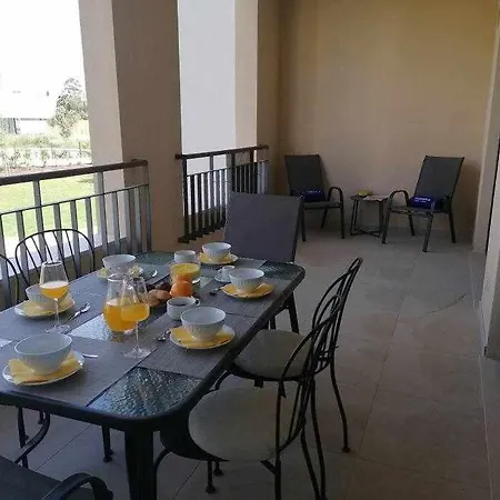 Gardens Pool By Fhr Golf Piscina E Parking Quarteira