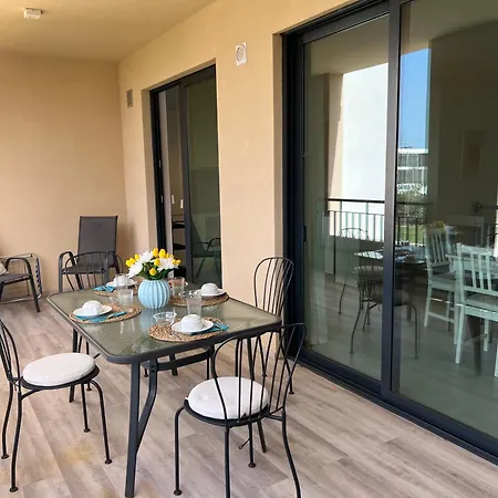 Gardens Pool By Fhr Golf, Piscina E Parking شقة *