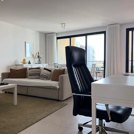 Gardens Pool By Fhr Golf, Piscina E Parking