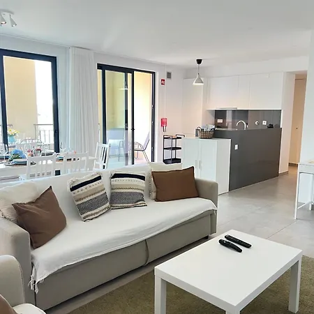 Gardens Pool By Fhr Golf Piscina E Parking Apartment Quarteira