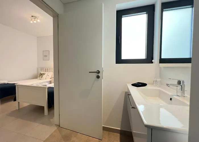 Gardens Pool By Fhr Golf, Piscina E Parking * Quarteira