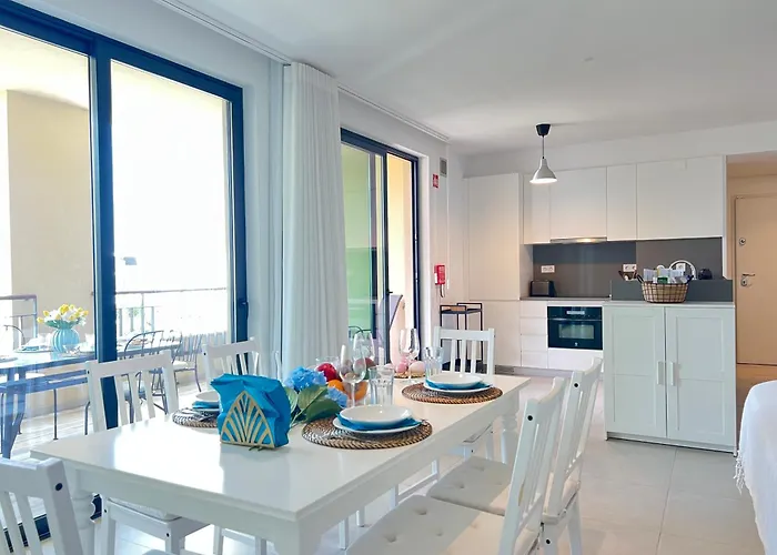 Apartment Gardens Pool By Fhr Golf, Piscina E Parking