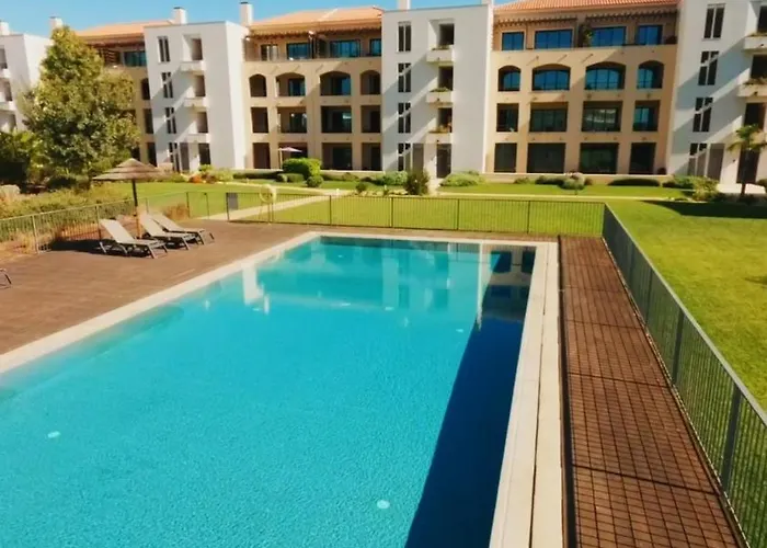 Gardens Pool By Fhr Golf, Piscina E Parking Quarteira