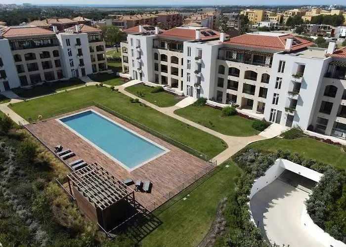 Gardens Pool By Fhr Golf, Piscina E Parking Appartement Quarteira